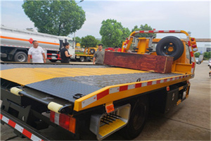 菏泽附近拖车电话号码服务